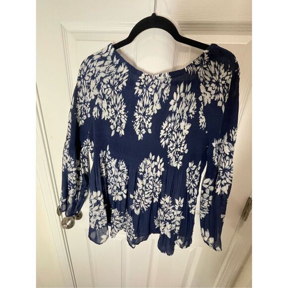 Spense women’s blouse XL navy white NWT pleated - Picture 2 of 7